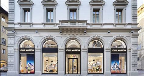 Louis Vuitton a Firenze: il nuovo store nel cuore della Toscana